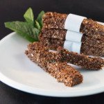 Quick & Easy Raw Mint Chocolate Oat Bars