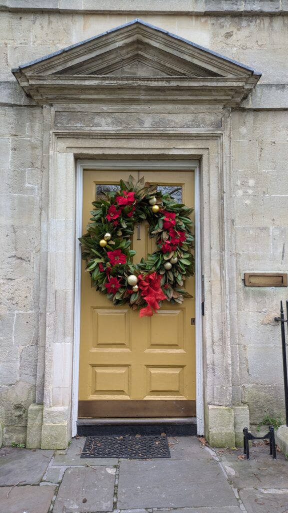 Christmer Wreath Bath