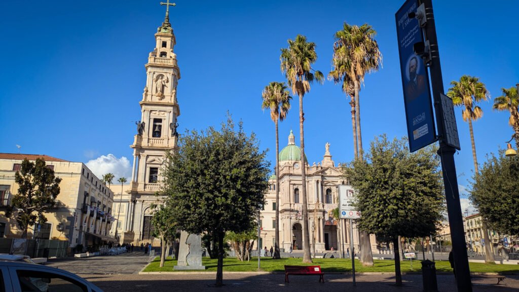 Piazza Bartolo Longo